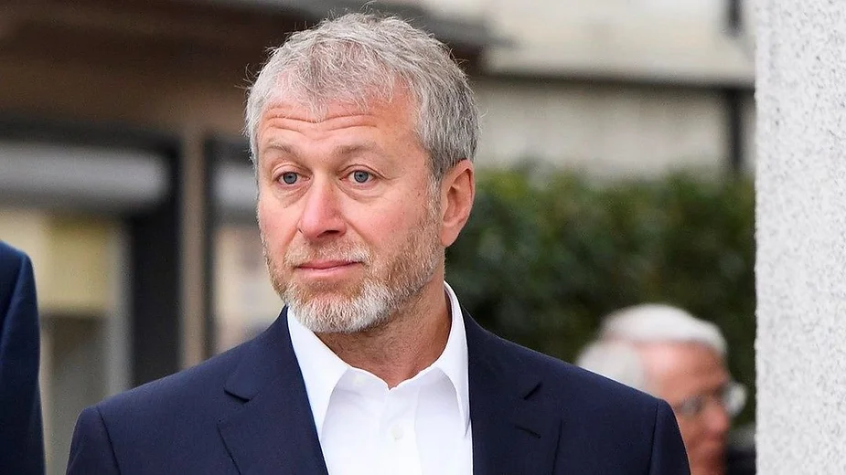 Comment la collection du russe Roman Abramovich est à l’abri des sanctions