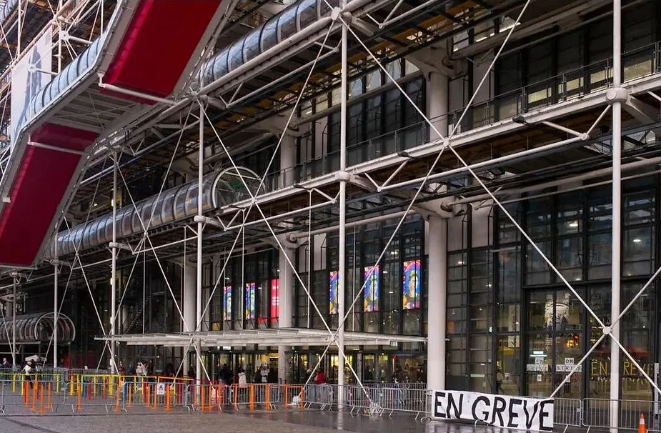 Pourquoi le personnel du Centre Pompidou poursuit sa grève